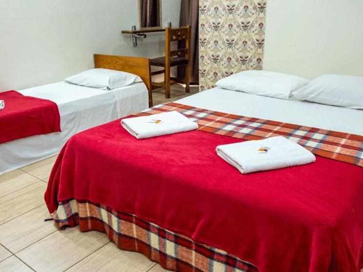 Hotel Pousada Icarai Poços de Caldas Esterno foto