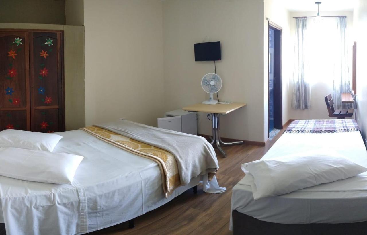 Hotel Pousada Icarai Poços de Caldas Esterno foto