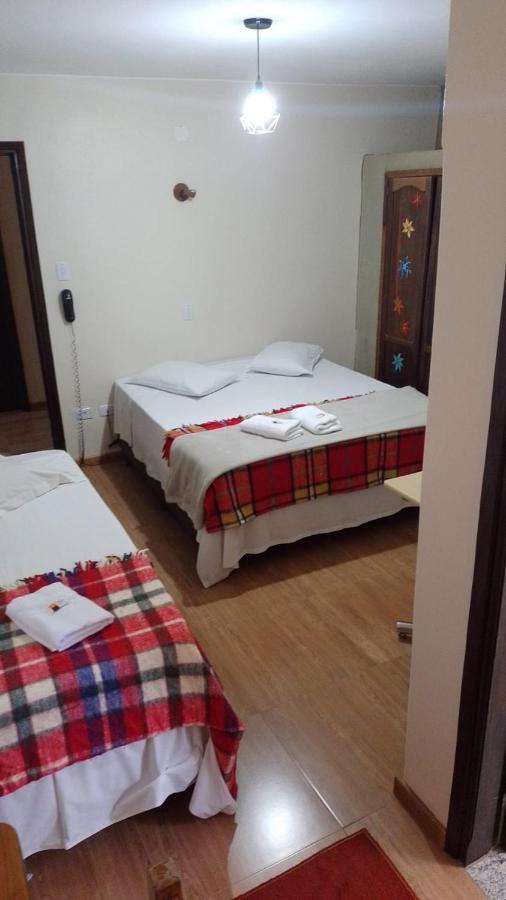 Hotel Pousada Icarai Poços de Caldas Esterno foto