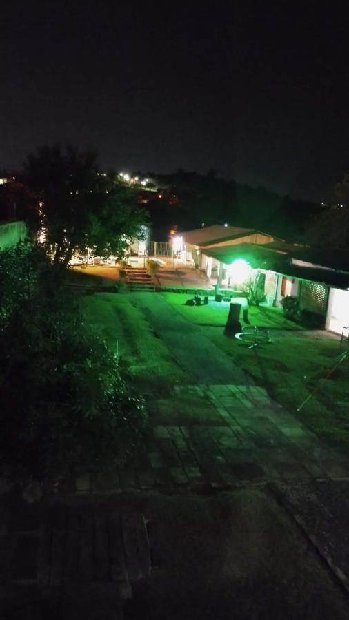 Hotel Pousada Icarai Poços de Caldas Esterno foto