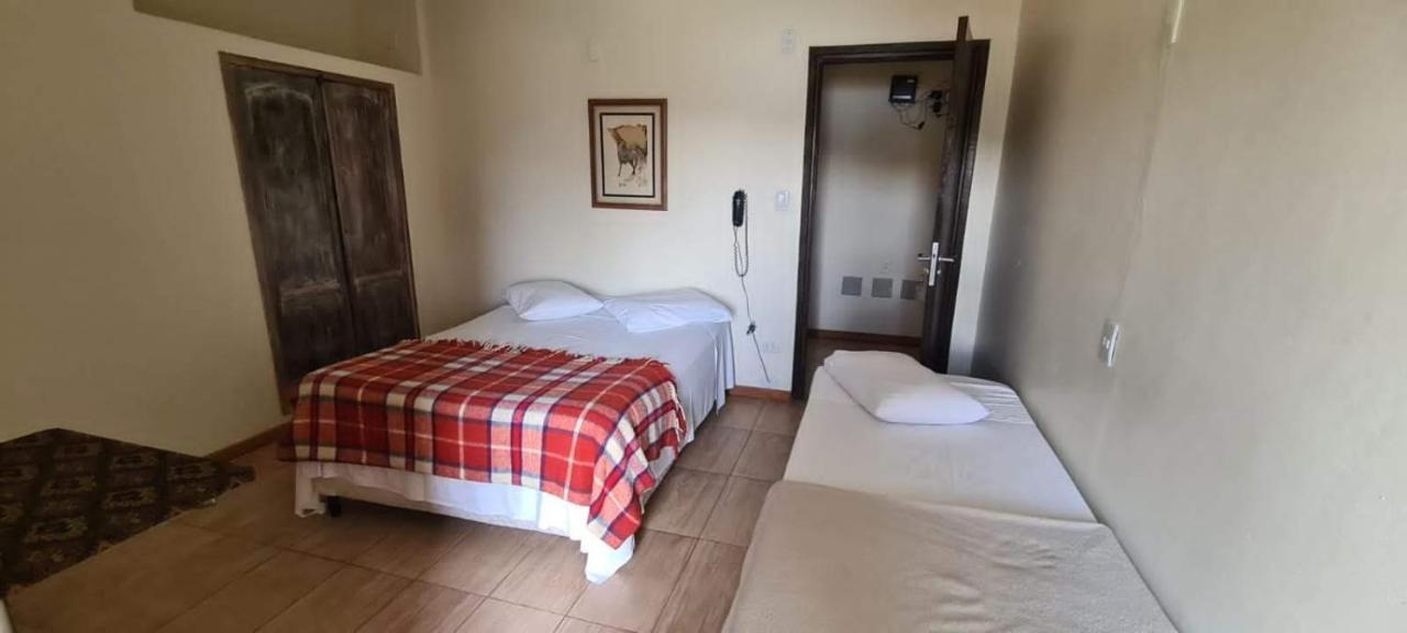 Hotel Pousada Icarai Poços de Caldas Esterno foto