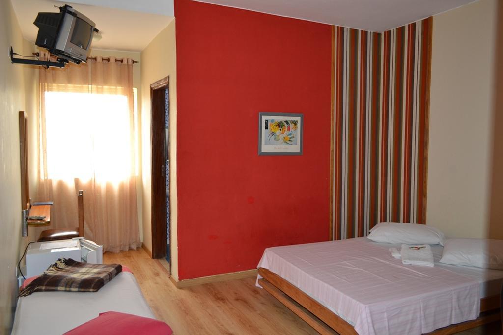 Hotel Pousada Icarai Poços de Caldas Esterno foto